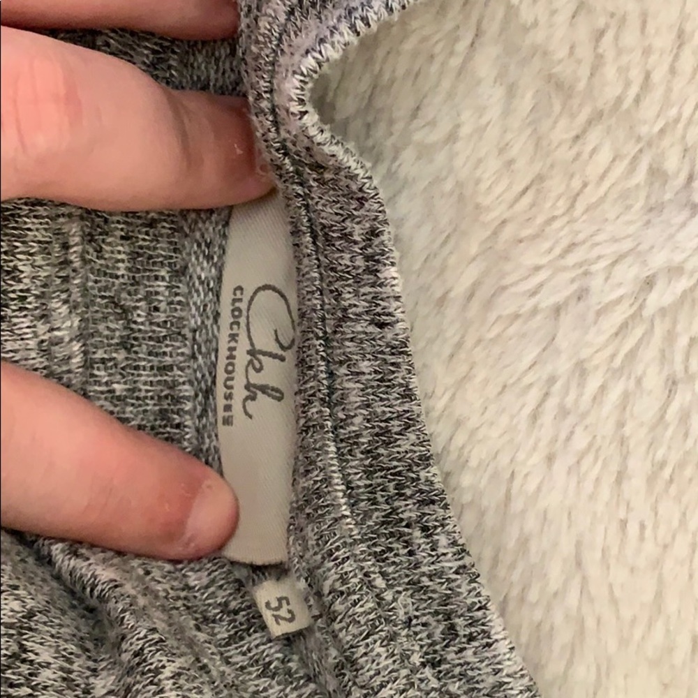 Sweater - Picture 2 of 3